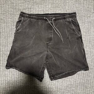 American Eagle Outfitters Charcoal Black Khaki Cargo Shorts Men’s Medium